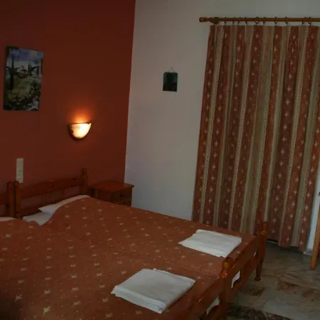 Kantas Apartments