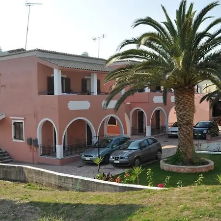 Kantas Apartments
